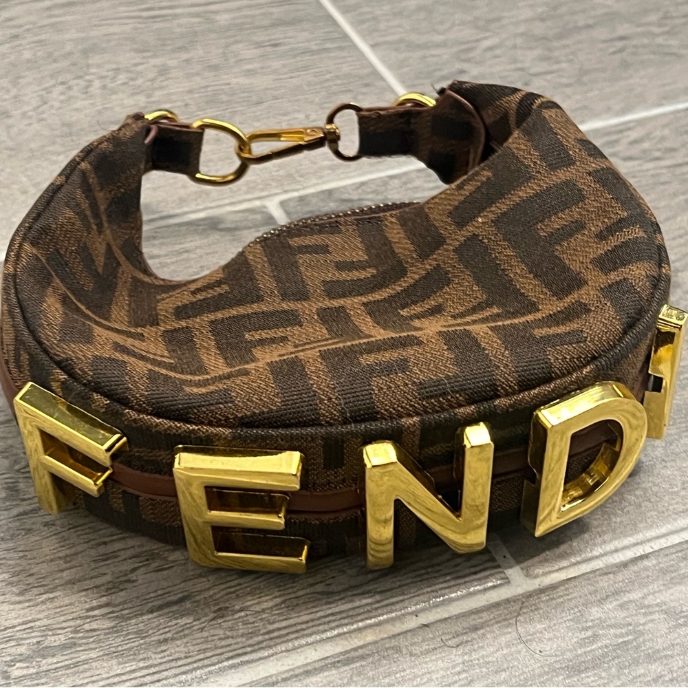 Fendi nano Fendigraphy purse